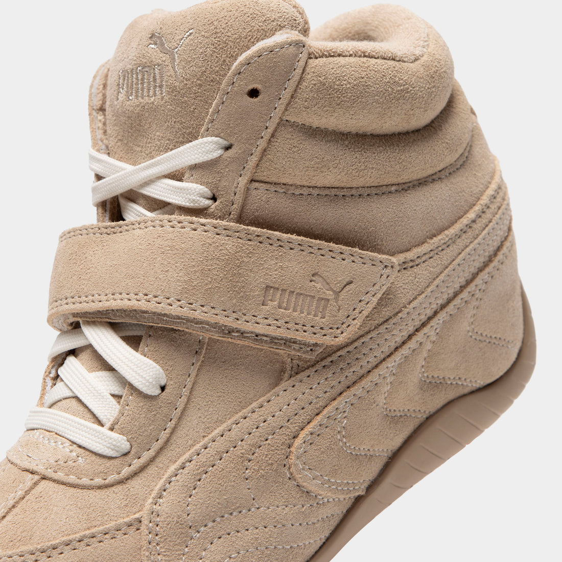 PUMA Women's Speedcat Wedge Sand Dune / Alpine Snow
