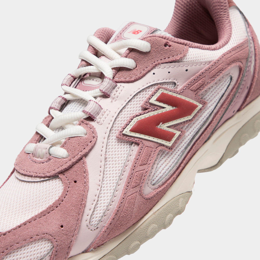 New Balance 204L Rosewood / Pink Salt