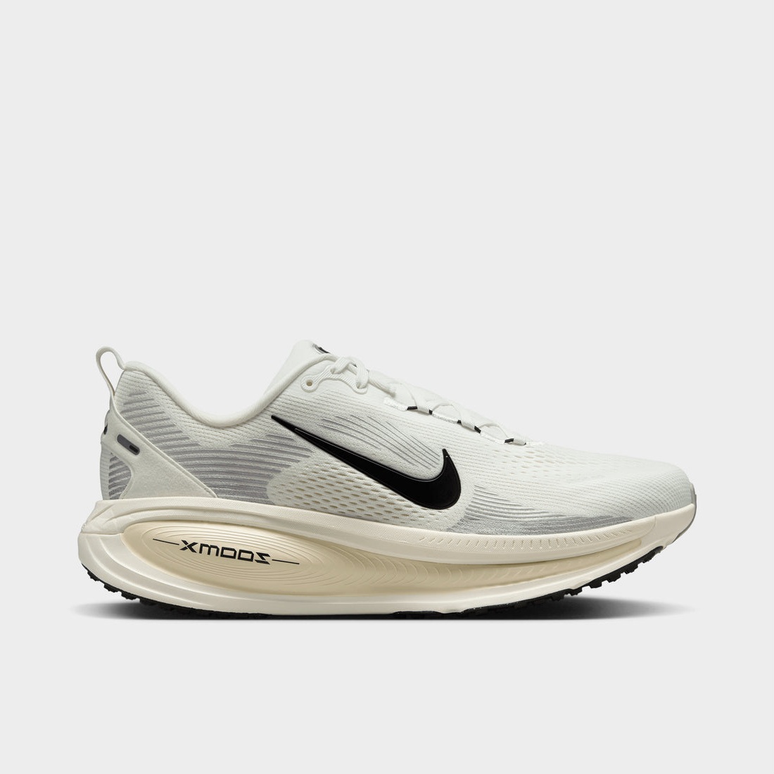 Nike Vomero 18 Summit White / Black - Coconut Milk