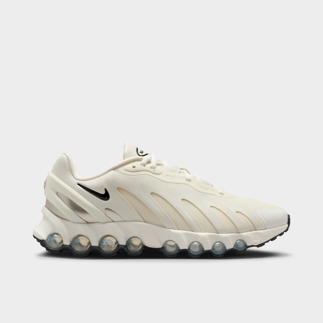 Nike Women's Air Max Dn8 Sail / Black - Fossil
