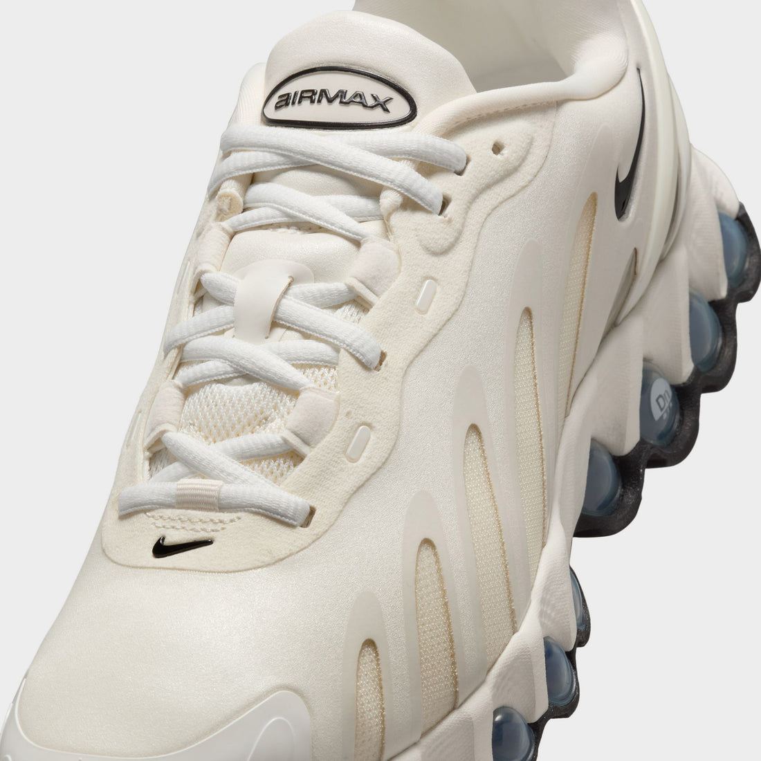 Nike Women's Air Max Dn8 Sail / Black - Fossil