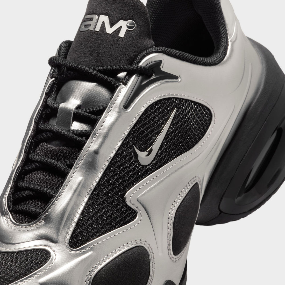 Nike Women's Air Max Muse Black / Metallic Silver