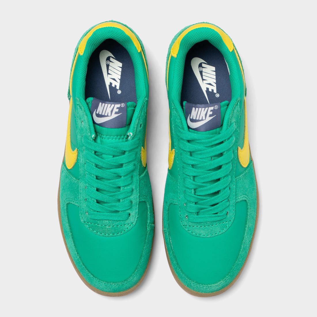 Nike Women's Field General Stadium Green / Lightening - Sail