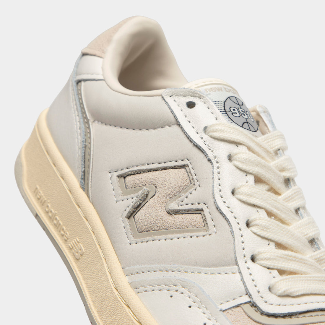 New Balance 950 Angora / Shipyard
